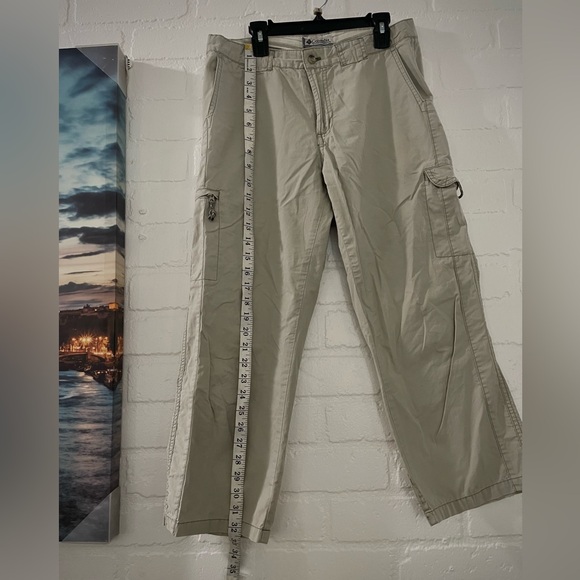 Size 8 cargo capri Columbia pants 🛍 - Picture 14 of 16